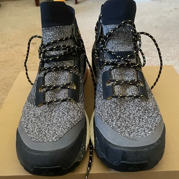 Adidas Terrex Free Hiker Parley - Black/White Speckled/Solar Gold - Picture 1 of 8